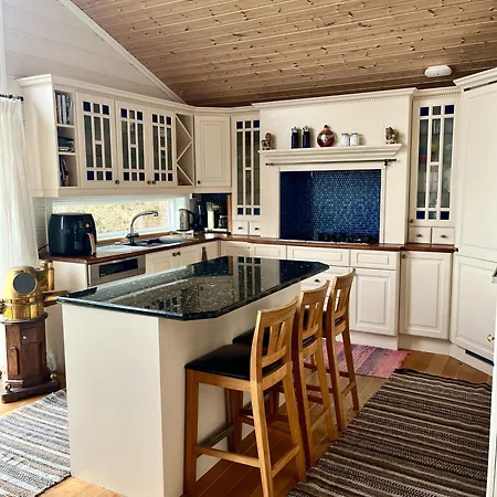 Southern Pearl With Private And Pier Kristiansand