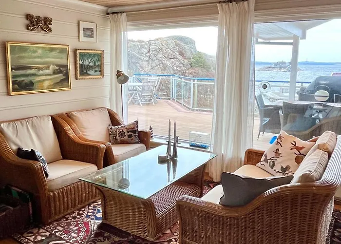 Southern Pearl With Private And Pier Kristiansand