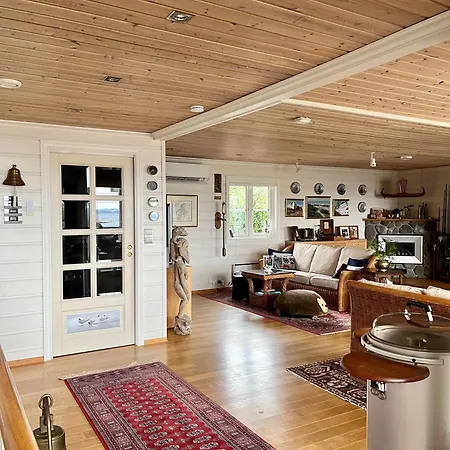 Дом отдыха Southern Pearl With Private And Pier Кристиансанд