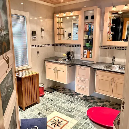 Southern Pearl With Private And Pier * Кристиансанд