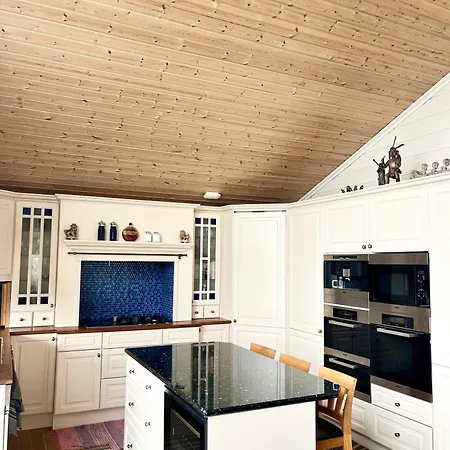 Дом отдыха Southern Pearl With Private And Pier